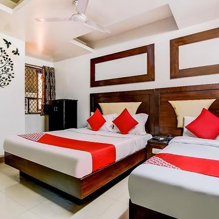 Oyo 7781 Hotel Sai International New Delhi Exteriör bild
