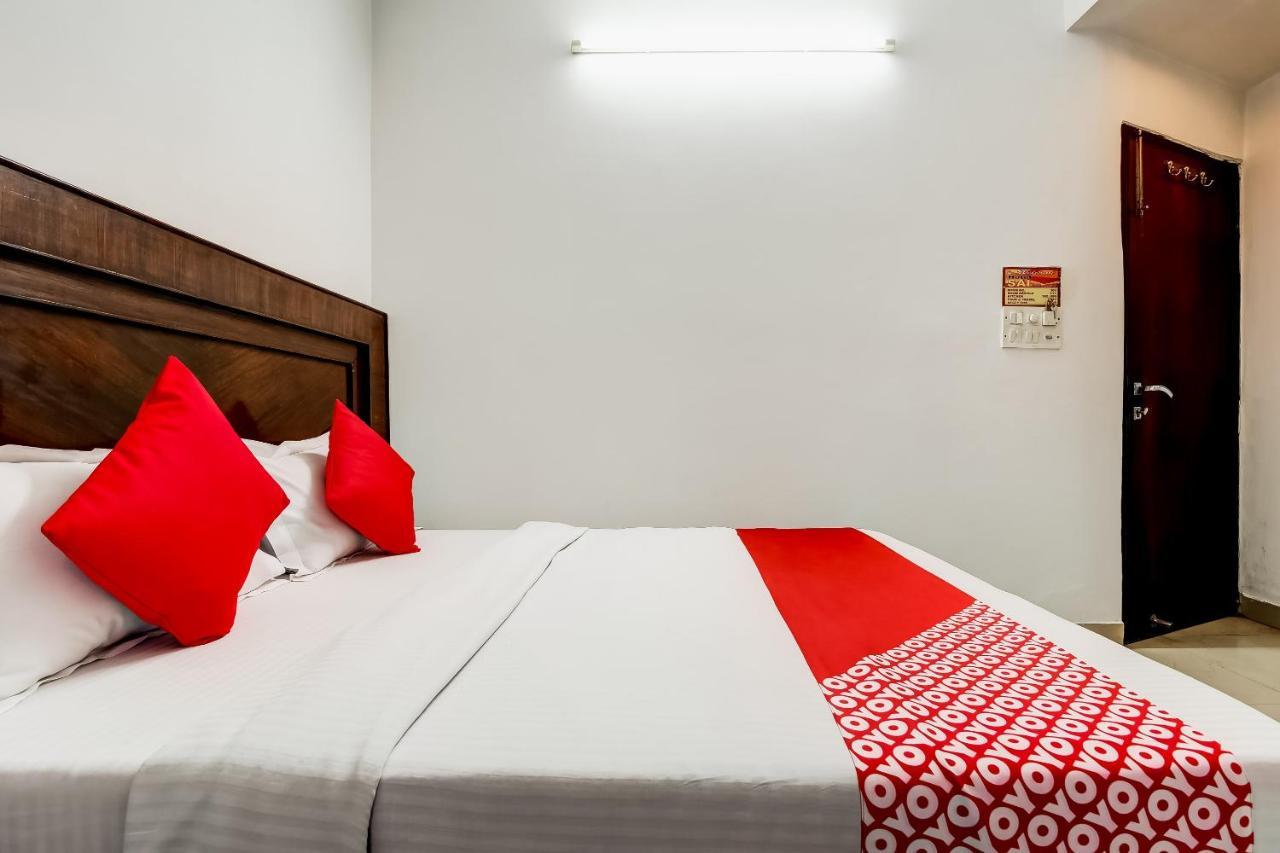 Oyo 7781 Hotel Sai International New Delhi Exteriör bild