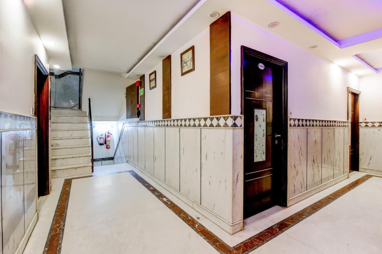 Oyo 7781 Hotel Sai International New Delhi Exteriör bild