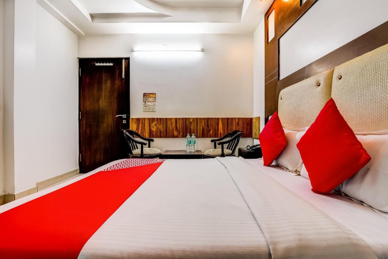 Oyo 7781 Hotel Sai International New Delhi Exteriör bild