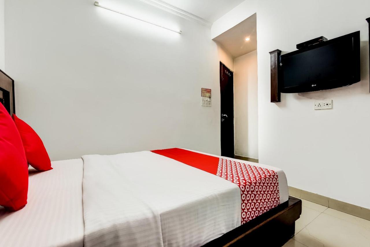 Oyo 7781 Hotel Sai International New Delhi Exteriör bild