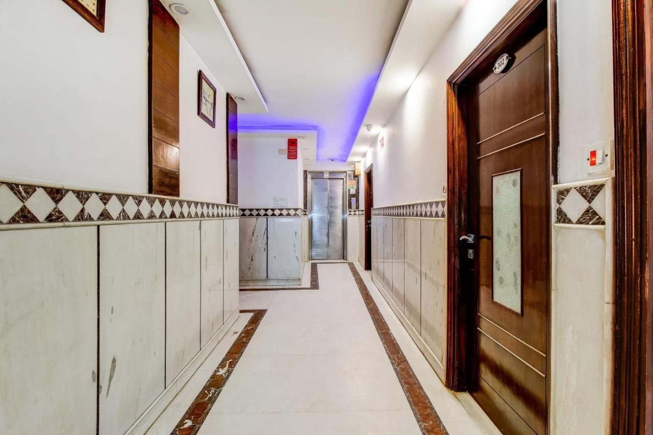Oyo 7781 Hotel Sai International New Delhi Exteriör bild