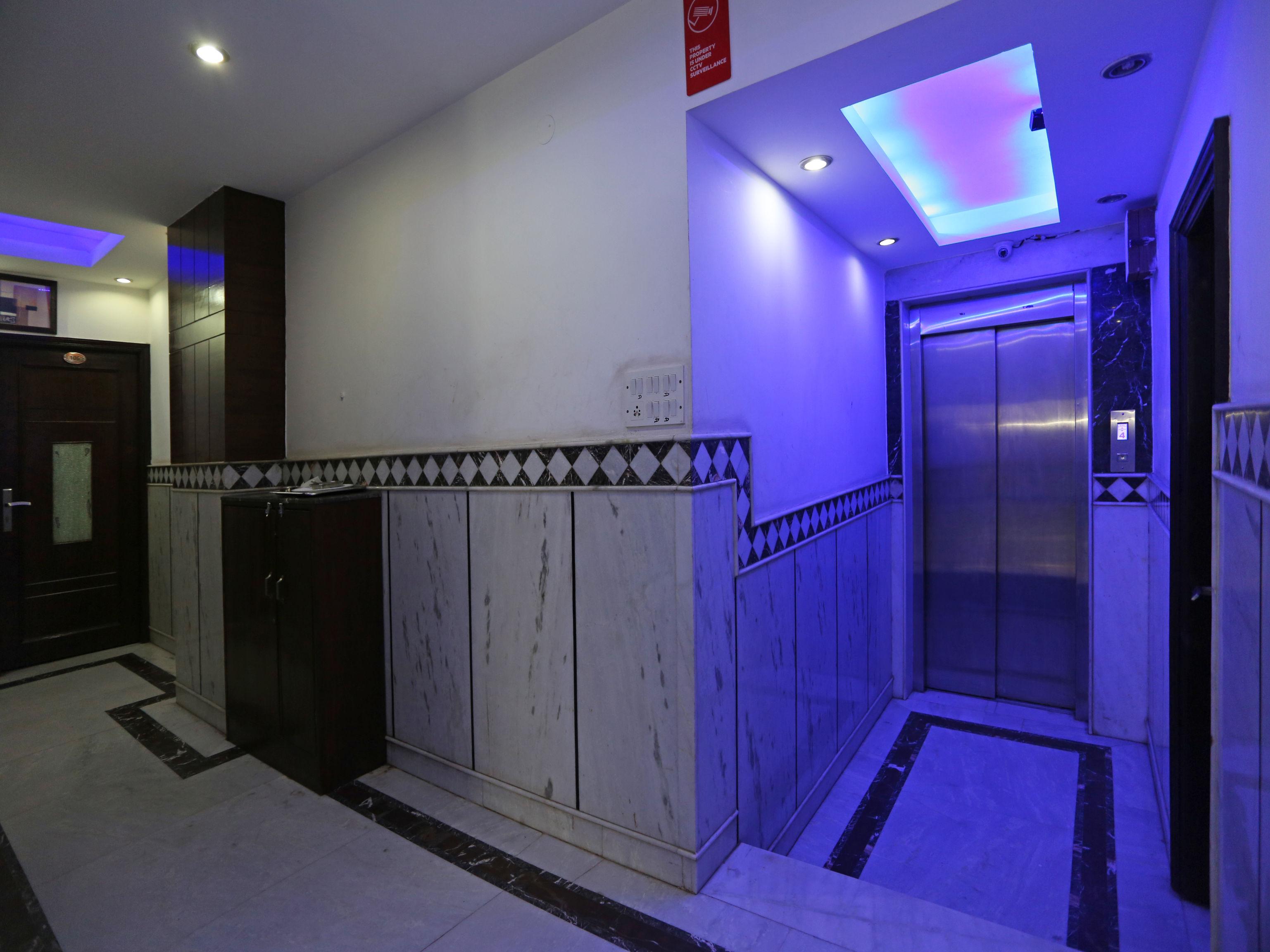 Oyo 7781 Hotel Sai International New Delhi Exteriör bild